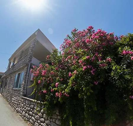 Apartman Moric Apartment Murter